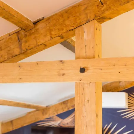 아파트 L'echappee Ducale *