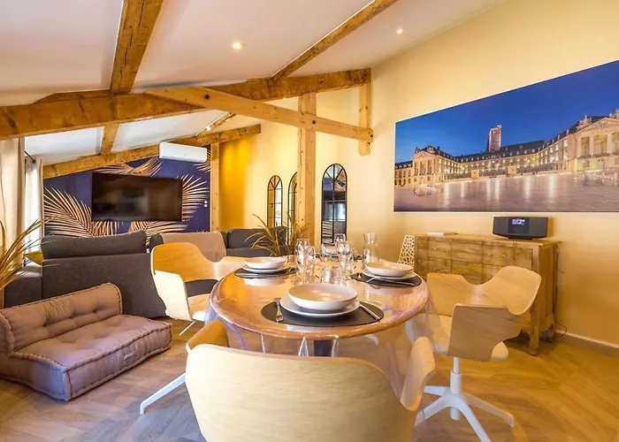 L'echappee Ducale ディジョン